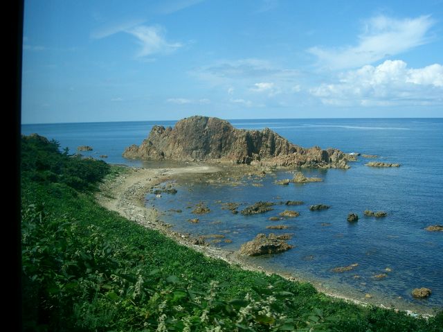千畳敷から深浦駅の間の沿線風景-2