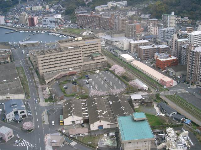北九州銀行レトロラインが見える