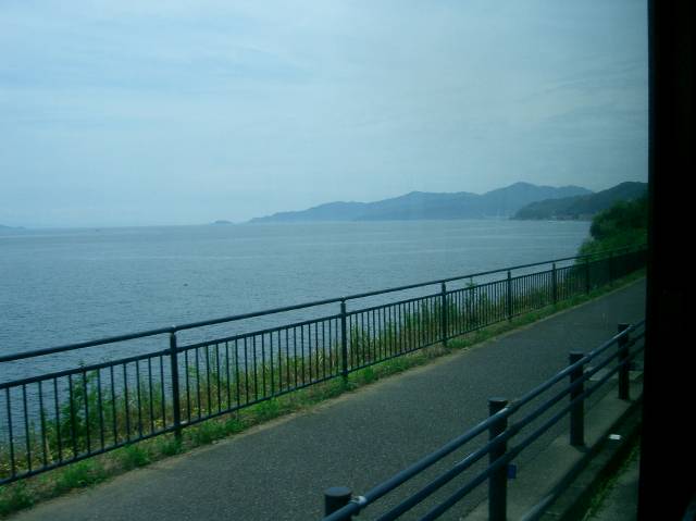 厚浜海岸あたりで見た大阪湾を見渡す海岸